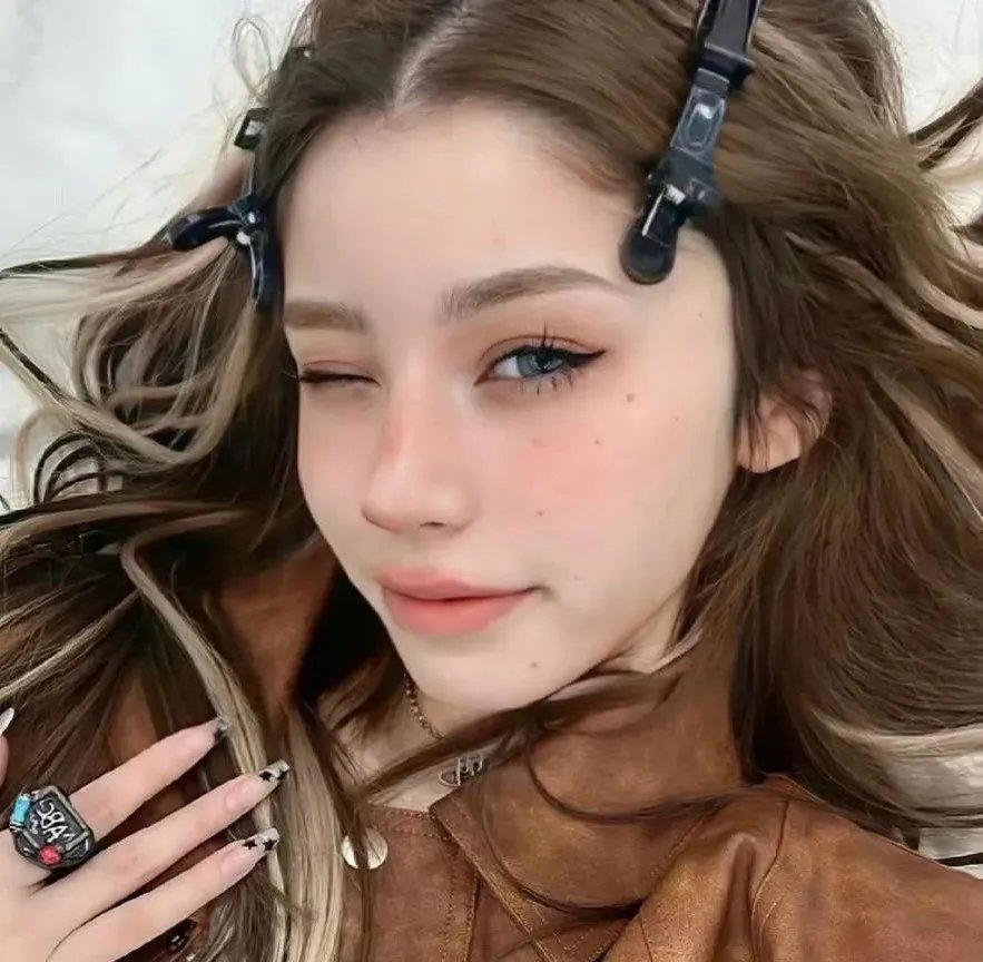 夜深情更深
